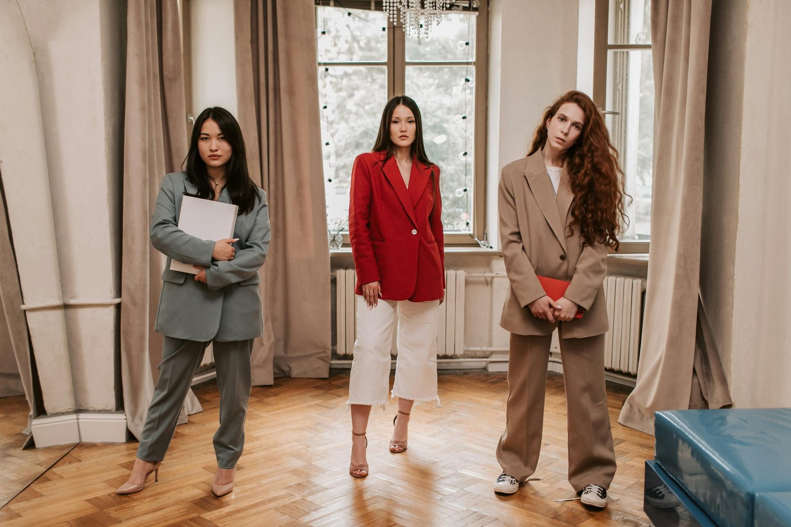 Zodiac Fashion Guide: Best Colours & Outfits for Each Zodiac Sign